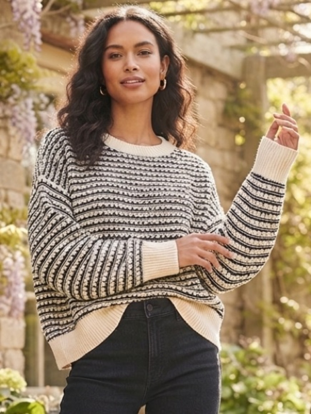 Old Navy Cream and Black Textured Crewneck Sweater
